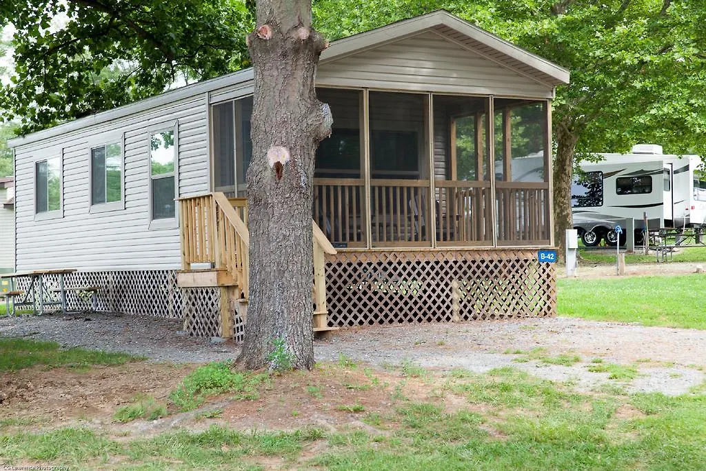 Circle M Camping Resort Screened Park Model-1
